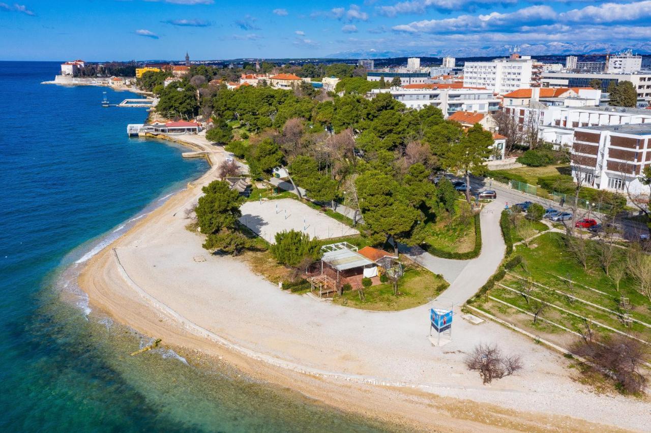 Apartment "B" 50 M From The Beach Zadar Exterior photo