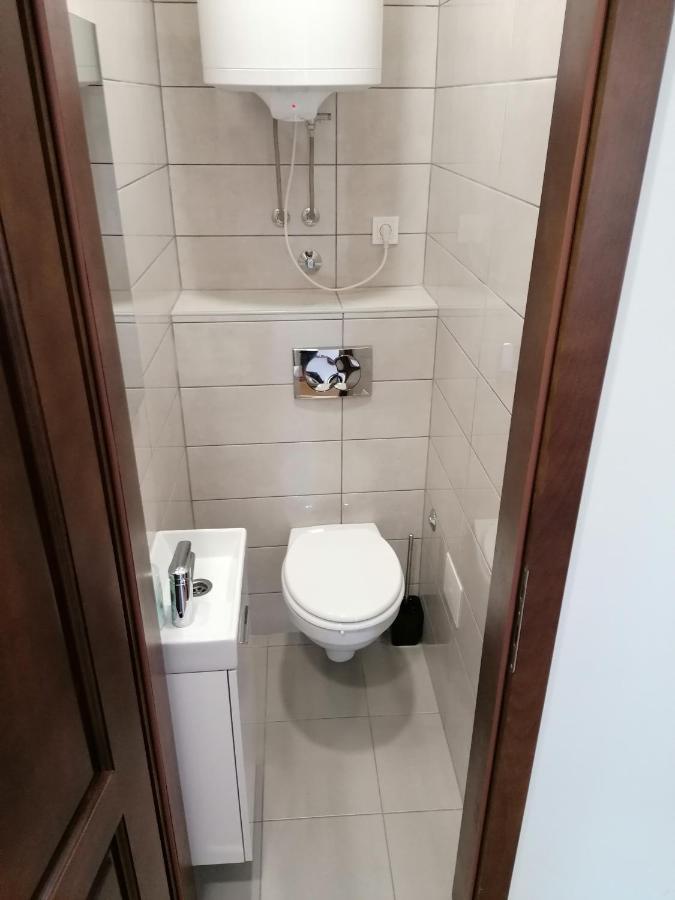 Apartment "B" 50 M From The Beach Zadar Exterior photo